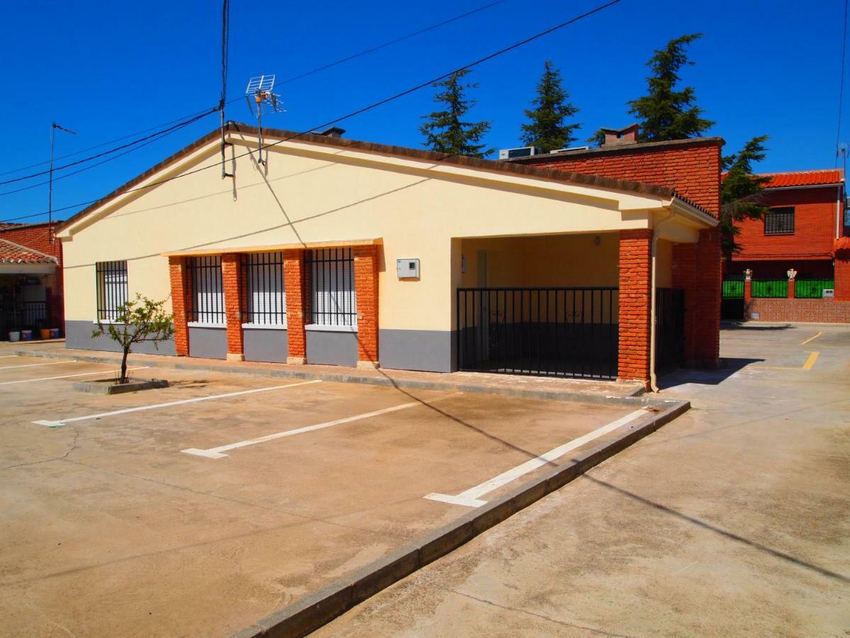 Apartamento Rural "Las Escuelas" San Bartolomé de las Abiertas Dış mekan fotoğraf